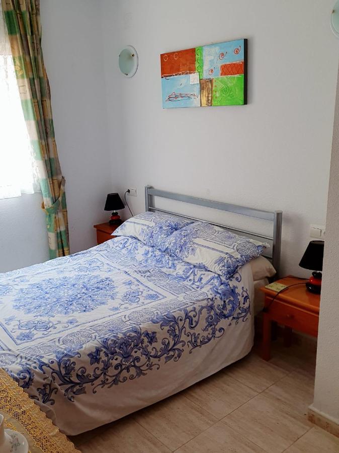Apartment Close To All Amenities Torrevieja Exterior foto